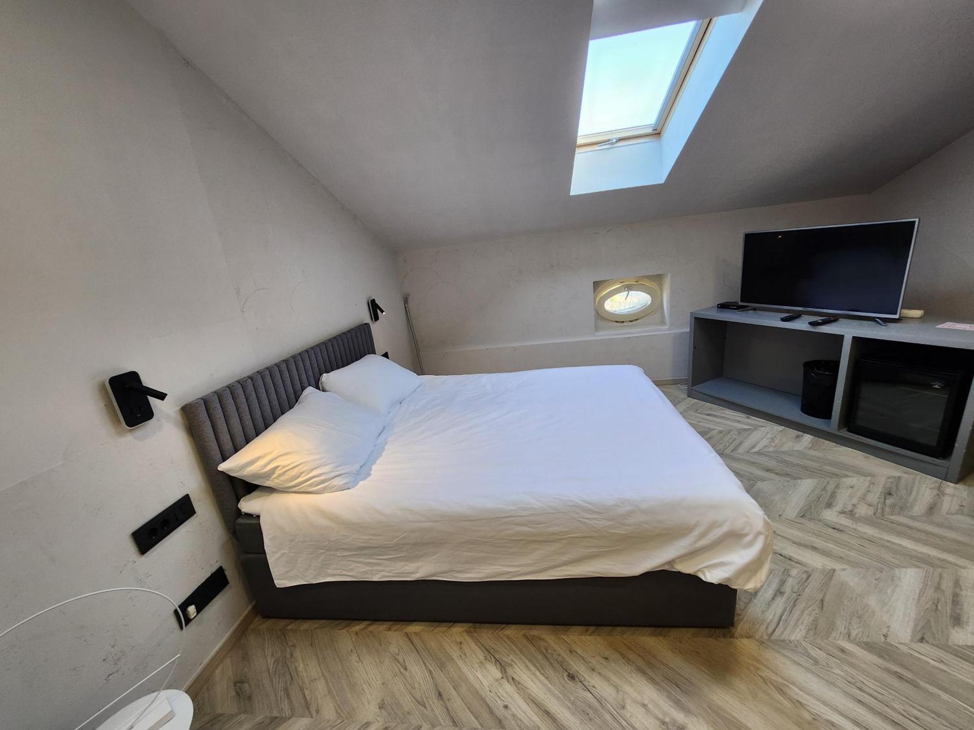 Hotel Amfiteatar PUY Exterior foto