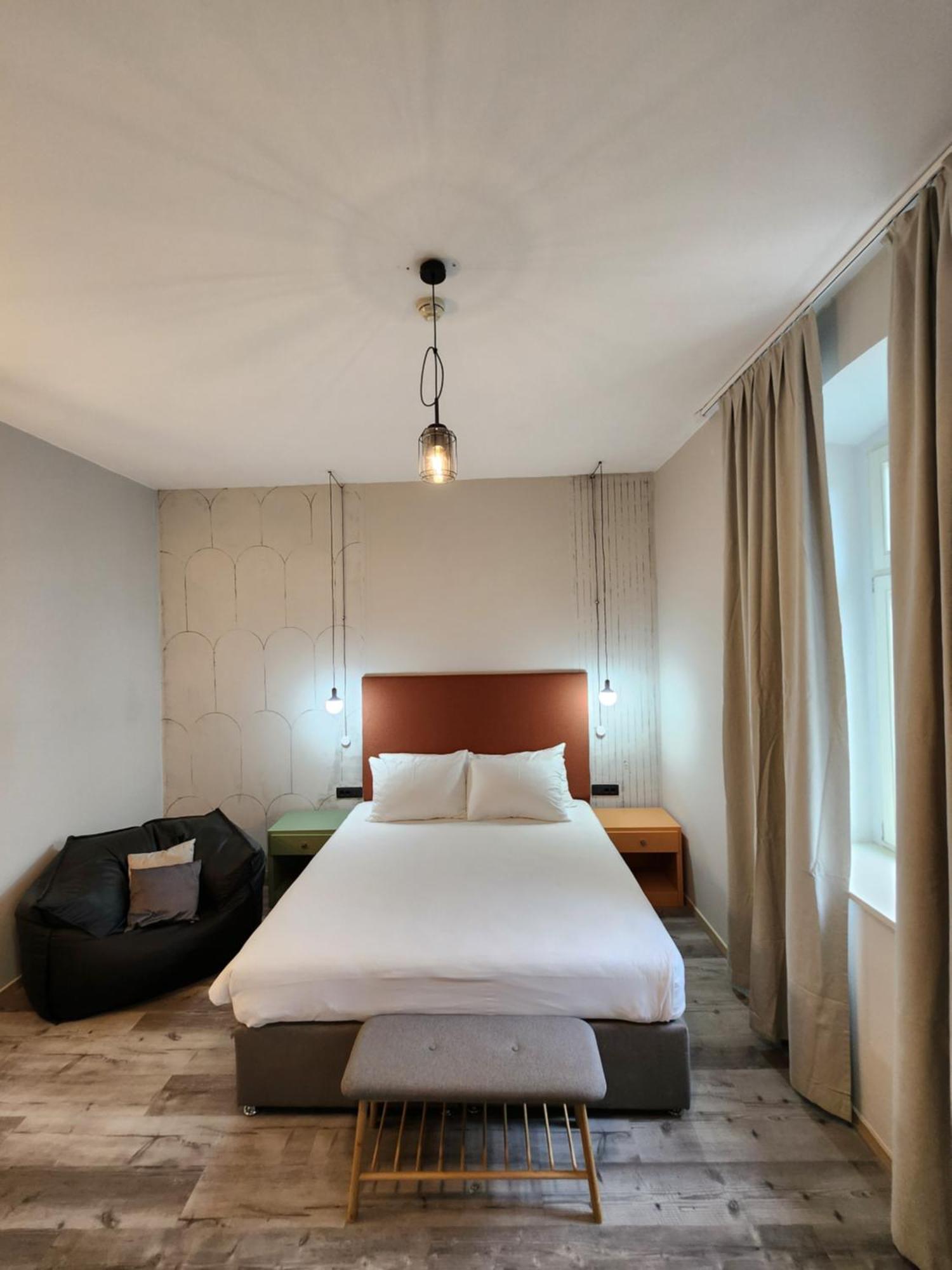 Hotel Amfiteatar PUY Exterior foto