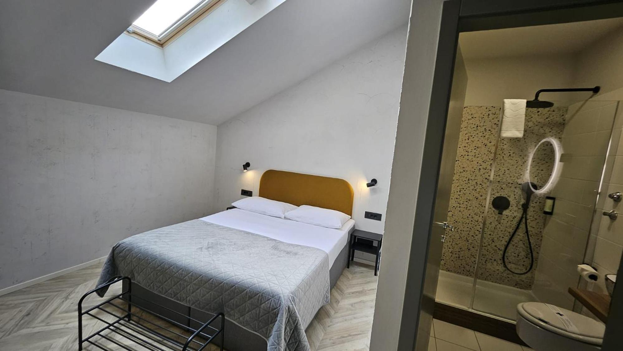 Hotel Amfiteatar PUY Exterior foto